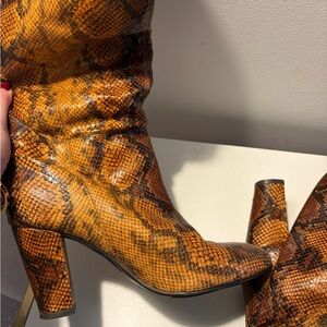 Snakeskin Patterned Women's Boots